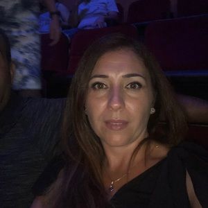 Meet your Posher, Roula